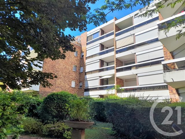 Afficher la photo en grand Appartement F4 à vendre - 4 pièces - 87.88 m2 - CORMEILLES EN PARISIS - 95 - ILE-DE-FRANCE - Century 21 Agence Du Parisis