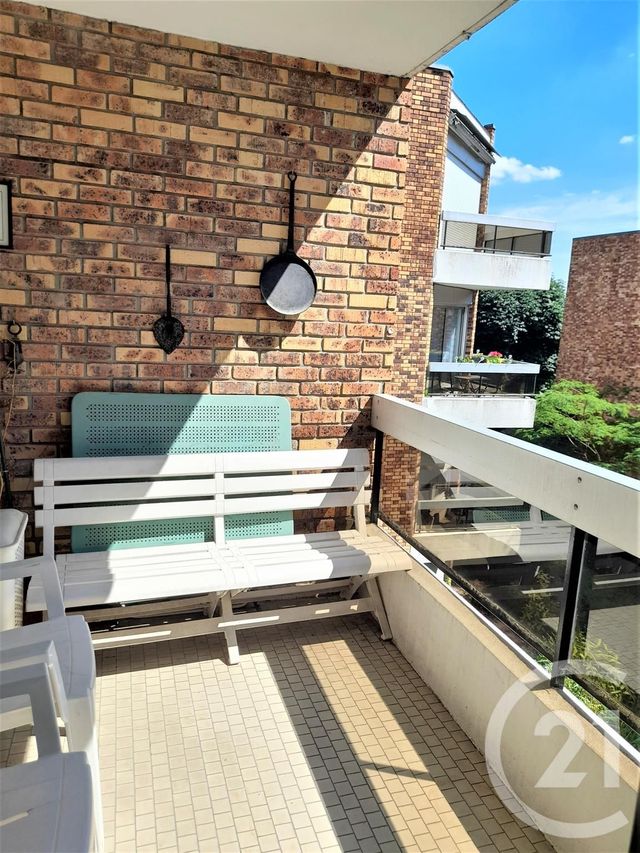 Afficher la photo en grand Appartement F4 à vendre - 4 pièces - 87.88 m2 - CORMEILLES EN PARISIS - 95 - ILE-DE-FRANCE - Century 21 Agence Du Parisis