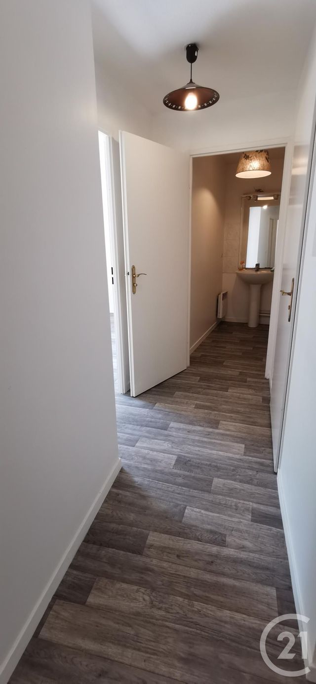 Afficher la photo en grand Appartement F2 à vendre - 2 pièces - 46.89 m2 - CORMEILLES EN PARISIS - 95 - ILE-DE-FRANCE - Century 21 Agence Du Parisis