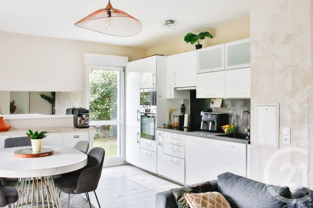 Appartement F4 à vendre - 4 pièces - 76.49 m2 - CORMEILLES EN PARISIS - 95 - ILE-DE-FRANCE - Century 21 Agence Du Parisis