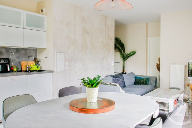 Appartement F4 à vendre - 4 pièces - 76.49 m2 - CORMEILLES EN PARISIS - 95 - ILE-DE-FRANCE - Century 21 Agence Du Parisis