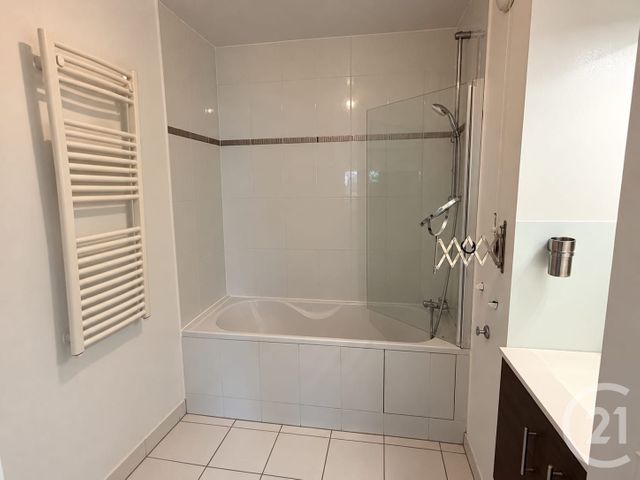 Appartement F3 à vendre - 3 pièces - 51.41 m2 - CORMEILLES EN PARISIS - 95 - ILE-DE-FRANCE - Century 21 Agence Du Parisis