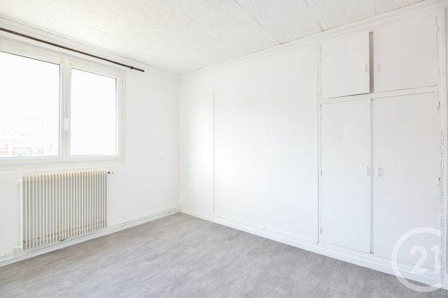 Appartement F4 à vendre - 4 pièces - 91.63 m2 - LA FRETTE SUR SEINE - 95 - ILE-DE-FRANCE - Century 21 Agence Du Parisis