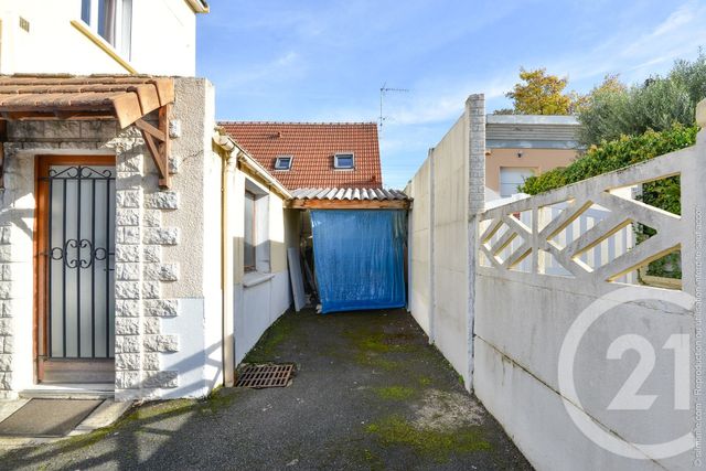 Appartement F4 à vendre - 4 pièces - 91.63 m2 - LA FRETTE SUR SEINE - 95 - ILE-DE-FRANCE - Century 21 Agence Du Parisis