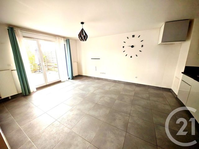 Appartement F3 à vendre - 3 pièces - 58.38 m2 - CORMEILLES EN PARISIS - 95 - ILE-DE-FRANCE - Century 21 Agence Du Parisis