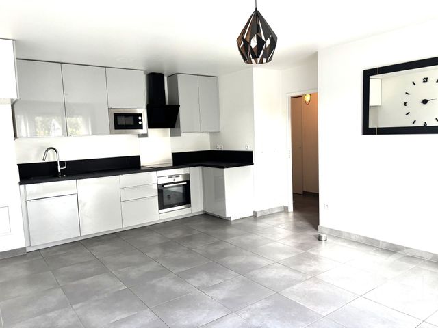 Appartement F3 à vendre - 3 pièces - 58.38 m2 - CORMEILLES EN PARISIS - 95 - ILE-DE-FRANCE - Century 21 Agence Du Parisis