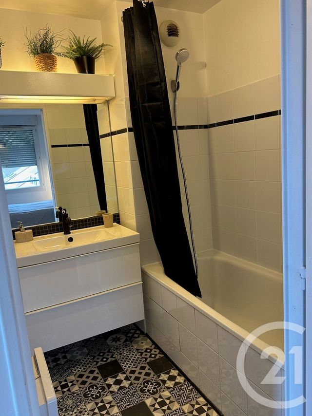 Appartement F2 à louer - 2 pièces - 45.14 m2 - CORMEILLES EN PARISIS - 95 - ILE-DE-FRANCE - Century 21 Agence Du Parisis