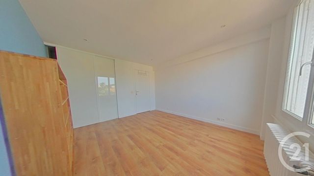 Appartement F3 à vendre - 3 pièces - 69.64 m2 - CORMEILLES EN PARISIS - 95 - ILE-DE-FRANCE - Century 21 Agence Du Parisis