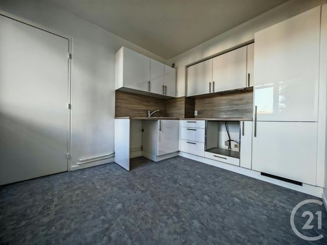 Appartement F2 à vendre - 2 pièces - 53.15 m2 - CORMEILLES EN PARISIS - 95 - ILE-DE-FRANCE - Century 21 Agence Du Parisis